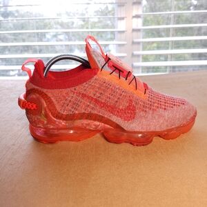 Nike Air VaporMax 2020 Flyknit FlyEase Shoes Mens Size 8.5 Red Running